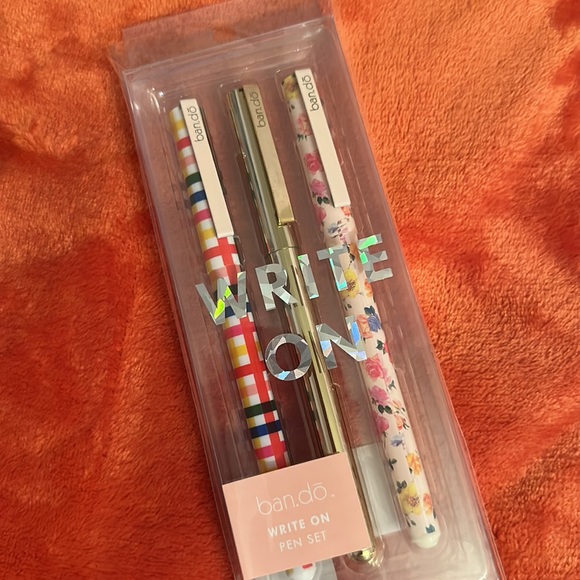 Back to School Gift Bundle - Picture 8 of 11